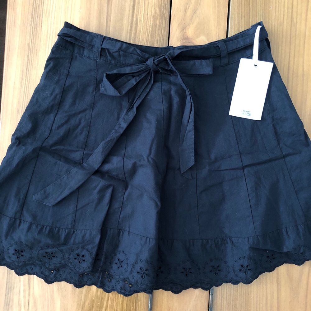 Converse One Star black waist tie skirt